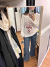讓霧防曬罩衫潮流t恤女斜肩上衣夏季2025新款寬松隨性洋氣遮肚子純欲 紅色蝴蝶結(jié)涂鴉斜肩罩衫 M 【建議85-100斤】 曬單實(shí)拍圖