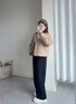 波司登（BOSIDENG）2025新款輕薄羽絨服女短款90絨翻領(lǐng)菱格巴恩風(fēng)保暖外套B250135332 金沙卡其|7C91【暢銷色】 M 165/88A 曬單實拍圖
