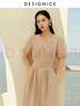 迪賽尼斯（DESIGNICE）2024年夏季新款簡(jiǎn)約通勤風(fēng)氣質(zhì)卡其短袖高腰V領(lǐng)連衣裙女 卡其 S 曬單實(shí)拍圖