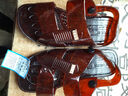 焗潭男士涼鞋夏復古老式懷舊平跟軟底塑膠鞋牛筋底耐磨防滑中年爸爸鞋 228黑茶色 42 【偏小一碼】 曬單實(shí)拍圖
