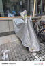 千揚電動(dòng)車(chē)車(chē)衣車(chē)罩摩托車(chē)罩防雨防曬罩電瓶車(chē)加厚遮陽(yáng)雨衣蓋布 銀色加厚鋁膜 雙耳M【1.8米】中號 曬單實(shí)拍圖