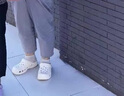 樸西嘉遇兒童洞洞鞋夏季男女童防滑親子款室內(nèi)包頭軟底  云朵白 37-38 曬單實(shí)拍圖