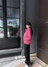 鴨鴨輕薄羽絨服女士短款連帽2025秋冬新款小個(gè)子時(shí)尚百搭羽絨夾克外套 玫紅色 M 曬單實(shí)拍圖