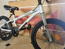 鳳凰（Phoenix）兒童自行車青少年3-4-6-8-10-12-15歲中大童學(xué)生山地車腳踏車單車 太空銀輻條輪98裝-輔助輪+單支撐 18寸(適合115-135cm) 曬單實(shí)拍圖