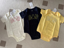 Gap【三件裝】嬰兒2025春季新款純棉小熊logo短袖連體衣兒童裝687137 海軍藍(lán)組合 66cm (3-6月)亞洲尺碼 曬單實(shí)拍圖