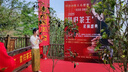 金剛仕無線麥克風(fēng)話筒真分集一拖二四八會(huì)議鵝頸手持領(lǐng)夾專業(yè)舞臺(tái)演出家用K歌 黑色話筒 曬單實(shí)拍圖
