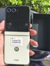摩托羅拉moto razr 60 第六代折疊屏手機(jī) 60萬次折疊認(rèn)證 康寧防護(hù) 濕手觸控 棉花糖白 8+256 曬單實(shí)拍圖