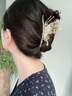 卡瑪倫（KAMALUN)蝴蝶發(fā)夾女2025新款后腦勺盤發(fā)鯊魚夾抓夾高端時(shí)尚頭飾發(fā)卡送女友 金色-品牌禮盒（不刻字） 曬單實(shí)拍圖
