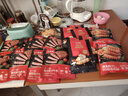 大希地整切牛排套餐 原肉整切調(diào)理牛排生鮮冷凍腌制牛肉 家庭裝非原切 菲力10袋送雞排7烤腸2+刀叉面2醬 130g/袋 曬單實(shí)拍圖