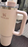 STANLEY巨無霸吸管杯水杯保溫杯大容量辦公車載不銹鋼杯子1.18L-晶粉色 曬單實拍圖