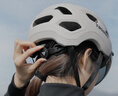 塔斯隊(duì)長(zhǎng)（TOSUOD）自行車頭盔變色磁吸風(fēng)鏡山地車男女安全帽公路車一體成型騎行裝備 典雅白【升級(jí)磁吸風(fēng)鏡】隨光變色 L碼 曬單實(shí)拍圖
