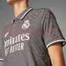 adidas皇馬球員版第二客場足球短袖球衣男裝夏季阿迪達斯IY1761 炭灰 M 曬單實拍圖