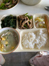 佩爾森陶瓷分格餐盤大人家用減脂月子餐分隔食堂孕婦兒童早餐分餐盤餐具 【奶油色】五格分餐盤-升級(jí)款 曬單實(shí)拍圖