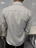 羅蒙（ROMON）職業(yè)正裝抗皺襯衫男長(cháng)袖休閑百搭無(wú)痕免燙男士商務(wù)純色工裝襯衣男 米灰色 XL 參考110-125斤左右 曬單實(shí)拍圖