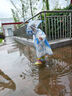 牧萌兒童雨衣男童女童防水全身雨披幼兒園小學(xué)生雨具 黃色小恐龍 M 曬單實拍圖