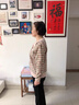 俞兆林（YUZHAOLIN）氣質(zhì)媽媽秋裝新款針織翻領(lǐng)寬松上衣中年女裝春秋T恤長袖套裝毛衣 FQd5p85 杏色 M  建議（85-108斤） 曬單實(shí)拍圖