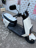 愛瑪電動摩托車輝騰72V32AH長續(xù)航130KM高顏值外賣家用舒適出行智能電動車 茶白 曬單實拍圖