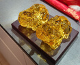 胖東來品質(zhì)水晶貔貅擺件琉璃黃水晶貔貅精選擺件居家書房辦公室車 金色貔貅大號(hào)一對(duì)配實(shí)木方底座 + 曬單實(shí)拍圖