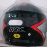 AXK新國標3C認證摩托車(chē)電動(dòng)車(chē)頭盔四季款高清防霧雙鏡片男女通用均碼 貼花紅線(xiàn)【高清防霧】A類(lèi) 曬單實(shí)拍圖