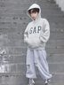 Gap男女童2025秋季新款Logo膠印抓絨套頭連帽衫兒童裝衛(wèi)衣829299 淺灰色 130 cm(8-9歲) 亞洲尺碼 曬單實拍圖