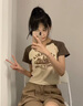 京多夢美式復(fù)古印花t恤女正肩短袖2025新款時(shí)尚設(shè)計(jì)感小眾修身辣妹上衣 杏色 L 杏色（105-115斤） 曬單實(shí)拍圖