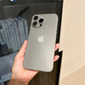 圖璐璐【自帶鏡頭膜】適用蘋(píng)果16/15Promax手機殼iPhone14pro全包防摔13PM男超薄磨砂plus新款散熱保護套 【鈦原色】超薄-散熱-防指紋 蘋(píng)果15promax【自帶鏡頭膜】 曬單實(shí)拍圖