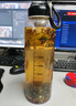 LOCKZI噸桶噸耐高溫100度食品級開水防摔茶水分離玻璃泡茶杯大容量水杯 [獨(dú)立茶網(wǎng)+杯套] 1000ml 高硼硅防爆 曬單實(shí)拍圖