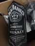 杰克丹尼（Jack Daniels）田納西州威士忌 40度 調(diào)和型洋酒 黑標(biāo)禮盒 500ml*1瓶  曬單實拍圖