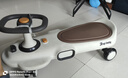 ANGI BABY兒童扭扭車1-3-6歲扭扭車防側(cè)翻滑行車大人可坐承重閃光輪溜溜車 天云灰 【音樂+閃光輪+車身燈光】 曬單實拍圖