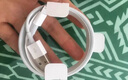 Apple/蘋果 USB-C轉(zhuǎn)閃電接口充電線 -1米 蘋果充電線手機充電線原裝充電線適用于閃電接口iPhone/iPad 曬單實拍圖
