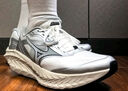 美津濃（MIZUNO）25年新款 ASTRO X 運(yùn)動(dòng)跑步鞋男女厚底緩震回彈專業(yè)體考慢跑鞋 曬單實(shí)拍圖