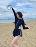麓格立泳衣女士保守連體顯瘦遮肚泡溫泉沙灘訓(xùn)練短袖專業(yè)潛水游泳裝備 黑色連體泳衣 均碼 【建議70-120斤】 曬單實拍圖