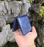智父三星zflip7手機殼新款z flip7折疊屏超薄透明保護殼旋轉(zhuǎn)磁吸支架SAMSUNG全包防摔高級感男女外殼 【暗影藍】磁吸支架*AR增透 曬單實拍圖