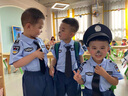 G.DUCKKIDS小黃鴨兒童演出服男童套裝夏季cos警官警察衣服機長(cháng)表演服春秋裝 短袖警察套裝+帽子 100 建議2~3歲【 90-100cm】cm 曬單實(shí)拍圖