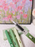 真彩鋼筆小學(xué)生鋼筆三年級專(zhuān)用初學(xué)可換墨囊正姿藍黑色鋼筆高端輕奢套裝墨水筆EF尖練字高顏值開(kāi)學(xué)必備 綠色漸變【4支裝】 EF尖 曬單實(shí)拍圖