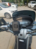 郡昂鈴木uy125手機(jī)支架豪爵uhr150電動(dòng)摩托車導(dǎo)航架騎行車載可充電 電動(dòng)車手機(jī)支架—車把款[黑色 曬單實(shí)拍圖