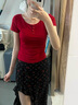 FOX.G短袖t恤女潮流衣服女裝夏季新款2025女款t恤衫紅色上衣半袖正肩 紐扣紅色純欲上衣 M 【建議100-110斤】 曬單實(shí)拍圖