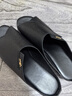 啄木鳥(niǎo)真皮拖鞋女平底低跟時(shí)尚外穿魚(yú)嘴涼鞋露趾一字拖秋季涼拖新款休閑 黑色旗艦款 39 曬單實(shí)拍圖