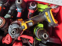 得偉（DEWALT）20V無線鋰電無刷沖擊起子電鉆單機205Nm超大扭矩DCF850N-A9 曬單實拍圖