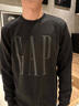 Gap【情人節(jié)】男女裝秋季新款印花加絨圓領(lǐng)衛(wèi)衣合身上衣美版542214 黑色 M 美碼 L亞洲碼180/96A 曬單實(shí)拍圖