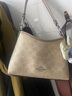 蔻馳（COACH）【品牌直供】LAUREL女士小號(hào)HOBO流浪包 沙黃色拼灰褐色 七夕禮物 曬單實(shí)拍圖