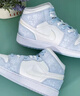 耐克（NIKE）球鞋定制  Air Jordan 1 Mid AJ1冰雪奇緣花卉復(fù)古女子籃球鞋 冰雪奇緣花卉 定制款不支持退1 36  假一賠十 曬單實(shí)拍圖