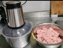 榮事達(dá)（Royalstar） 絞肉機(jī)家用料理機(jī)攪拌機(jī)絞餡機(jī)小型輔食機(jī)攪肉機(jī)打肉機(jī)電動(dòng)攪碎機(jī)碎肉機(jī)絞蒜器 2斤絞肉機(jī)【不銹鋼碗】 1.8L 曬單實(shí)拍圖