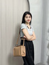 MARIE CLAIRE包包女包奢侈品牌2025新款枕頭包單肩包七夕情人節(jié)禮物送老婆 杏色【輕奢限定禮盒】送labubu掛飾 曬單實(shí)拍圖
