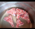 魯南順發(fā)沂蒙山黑豬帶肉脊骨 2斤 慢養(yǎng)360天 豬龍骨烤肉煲湯食材 曬單實拍圖