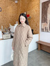 波司登25年秋女長(cháng)款90鵝絨極簡(jiǎn)小香風(fēng)菱形格羽絨服外套B250134188 曬單實(shí)拍圖
