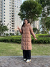波司登（BOSIDENG）【反季】羽絨服鵝絨女長款連帽新國標(biāo)90絨商場同款寬松休閑外套 燕麥摩卡7343 S 160/84A 體重約100-110斤 曬單實拍圖