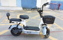 愛瑪電動自行車哆樂48V24Ah鋰電電池續(xù)航80km簡易踏板 源彩灰 曬單實拍圖