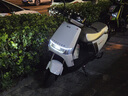 永久電動(dòng)摩托車2025新款72V黑金石墨烯長(zhǎng)續(xù)航NFC智能兩輪電摩電動(dòng)車 白色/1200W/前碟后鼓 72V23A-全新黑金石墨烯-整車發(fā)貨 曬單實(shí)拍圖