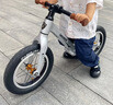 樂(lè )卡（Lecoco）兒童平衡車(chē)2-6歲避震滑行滑步車(chē)充氣輪 C-RUN X2 拉絲銀 曬單實(shí)拍圖
